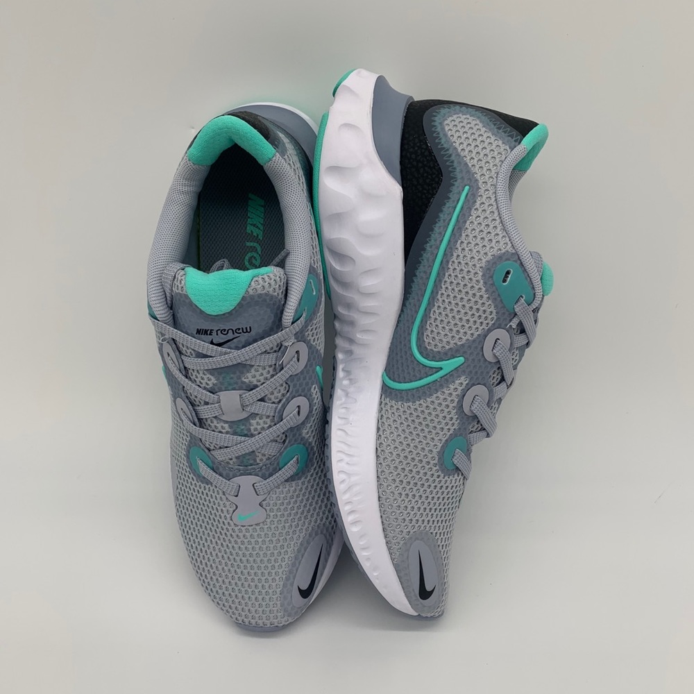 WMNS Nike Renew Run - Picture 3 of 9